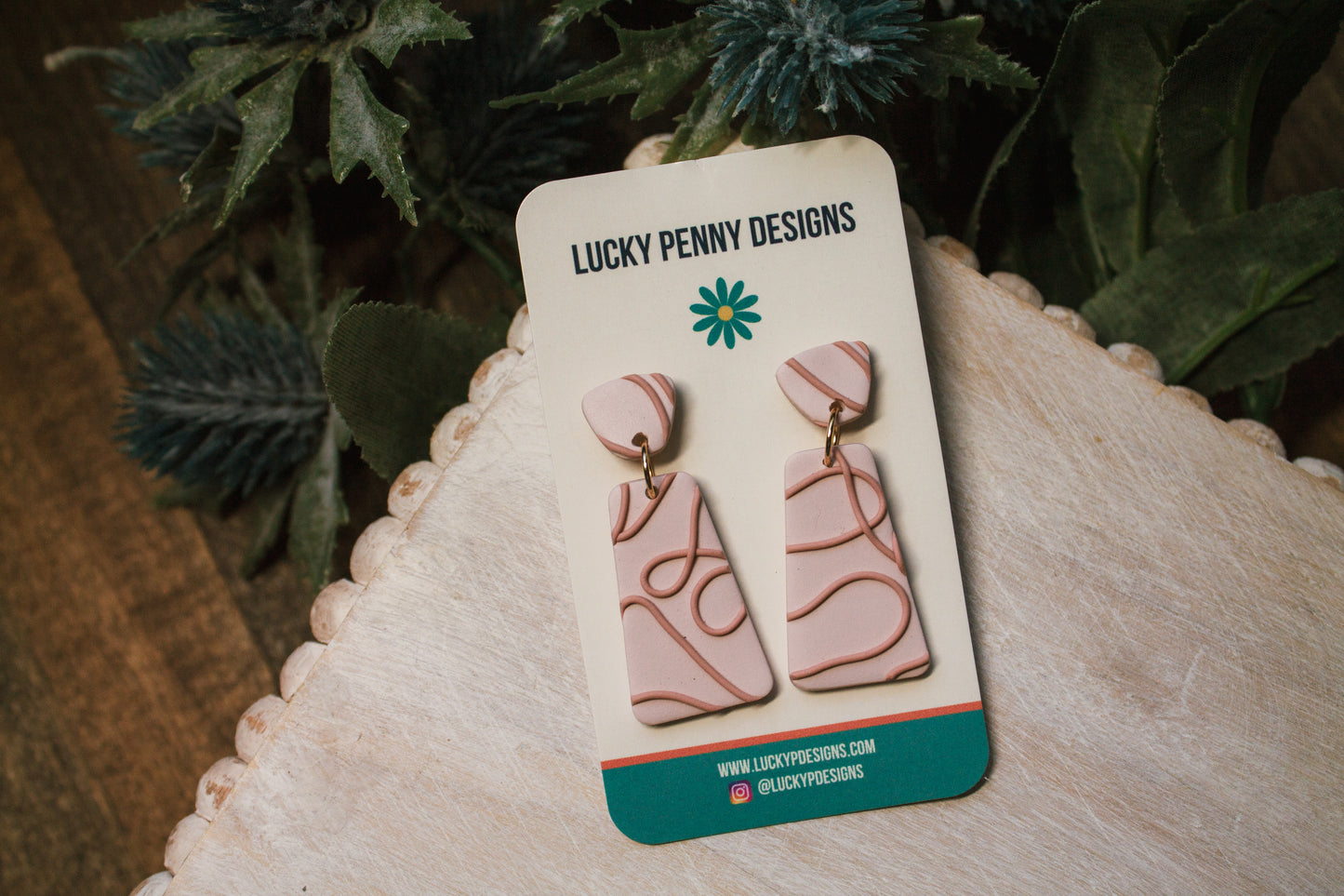 Abstract Lines Dangles