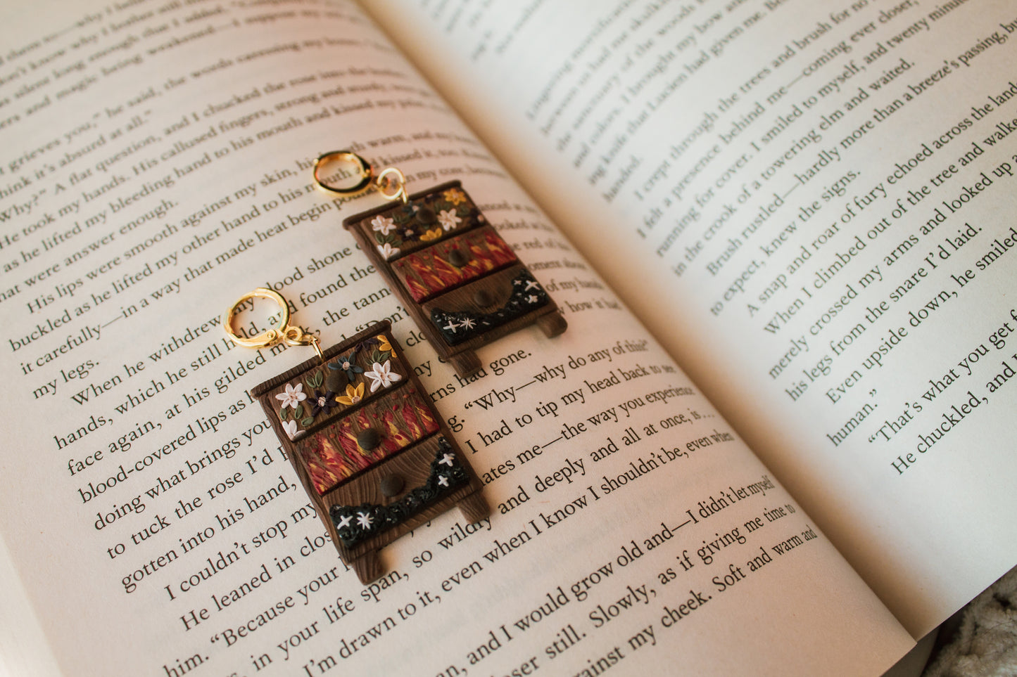 ACOTAR | Feyre's Dresser Earrings * SJM Licensed* Made To Order