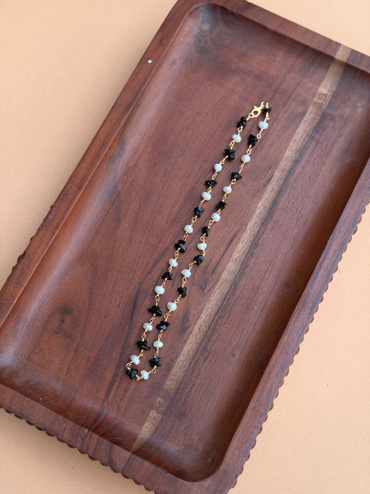 Obsidian and Pearl Beaded Necklace