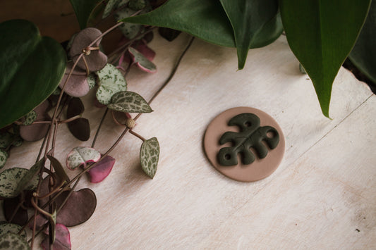 Monstera Leaf Badge Reel