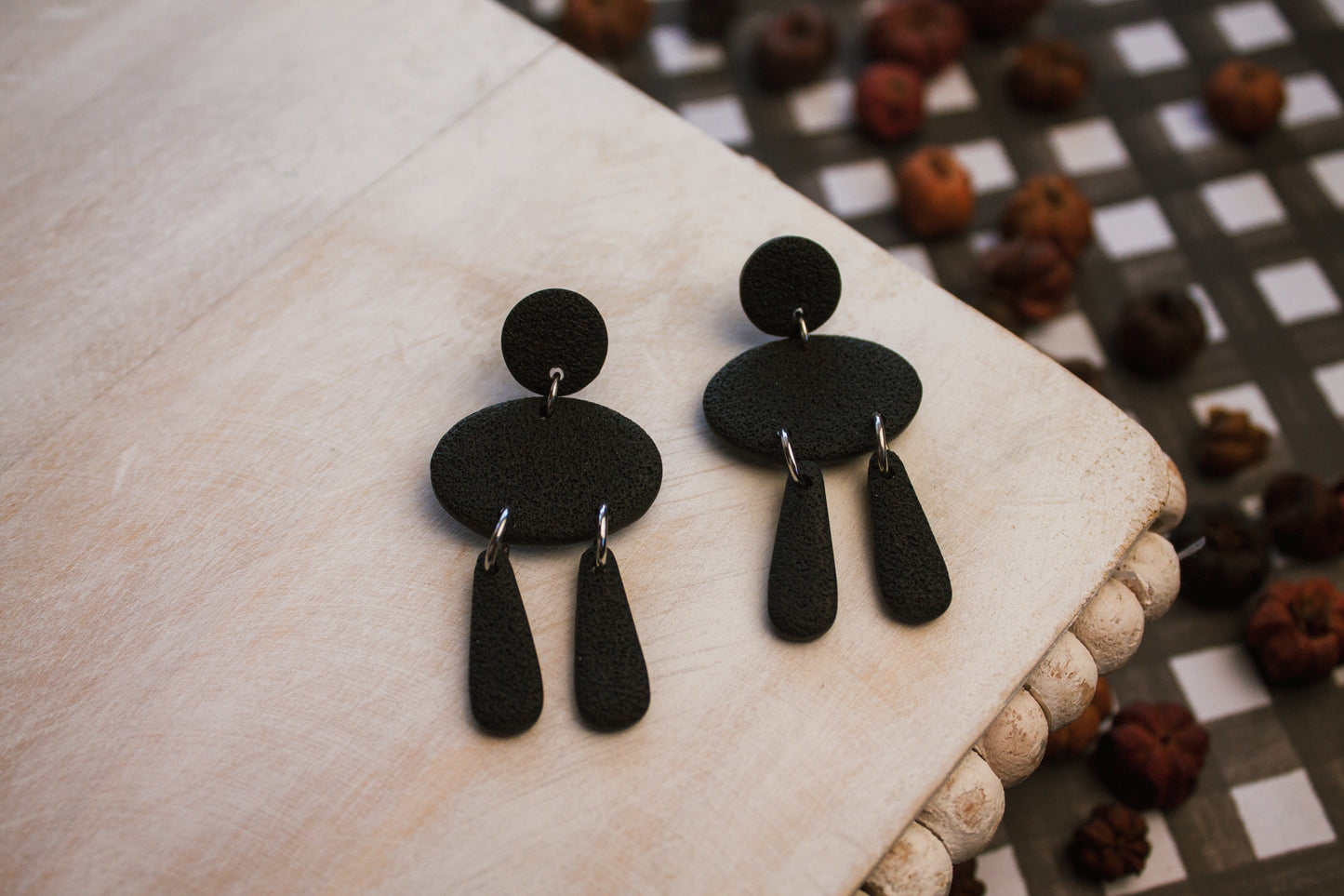 Simple Black Dangles